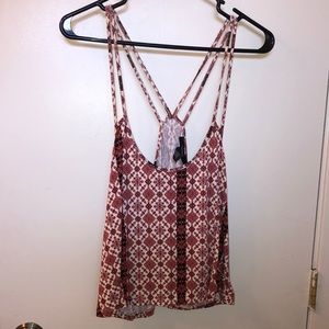 Strappy light tank top